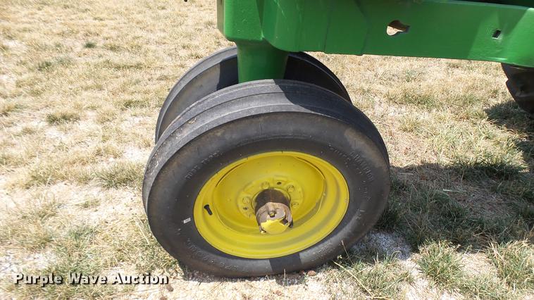 image for item DP9502 John Deere G tractor