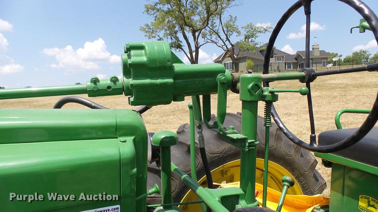 image for item DP9502 John Deere G tractor