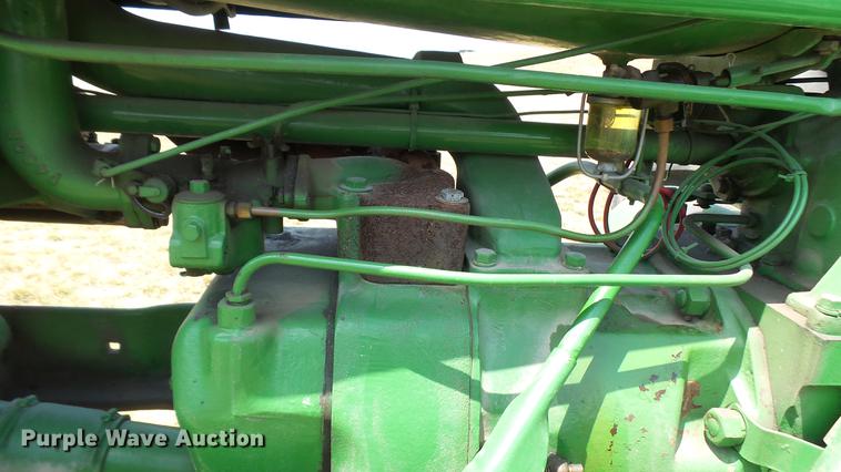 image for item DP9502 John Deere G tractor