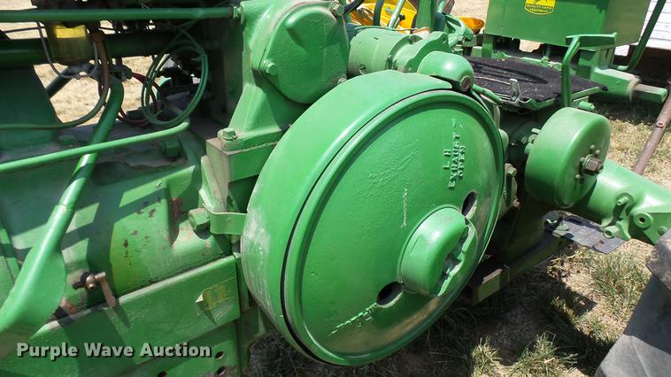 image for item DP9502 John Deere G tractor
