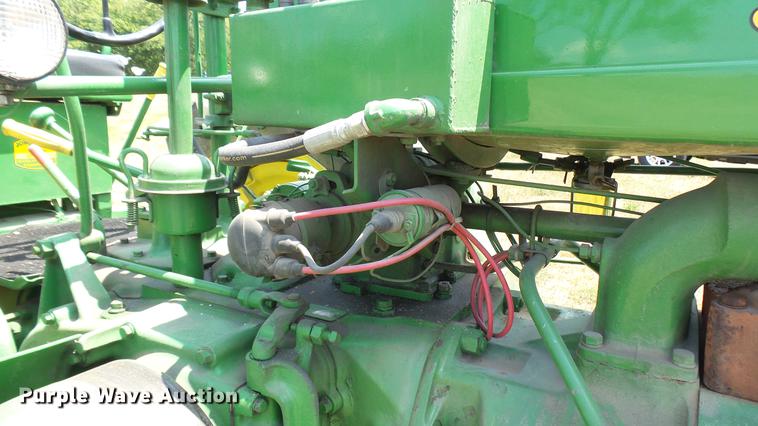 image for item DP9502 John Deere G tractor