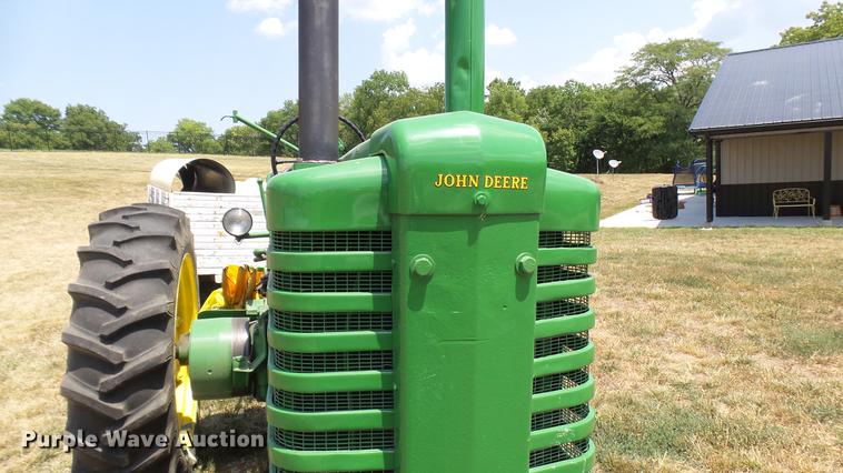 image for item DP9502 John Deere G tractor