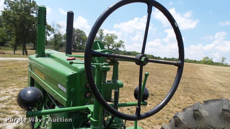 image for item DP9502 John Deere G tractor