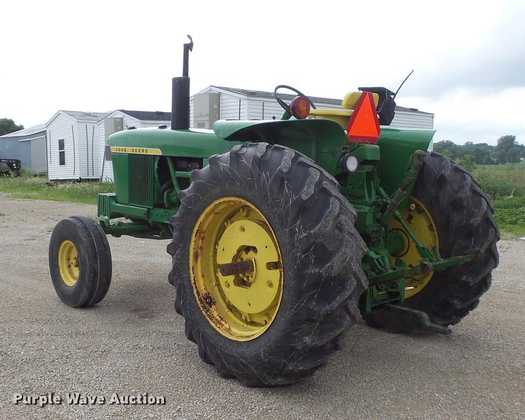 image for item DV9349 John Deere 4000 tractor