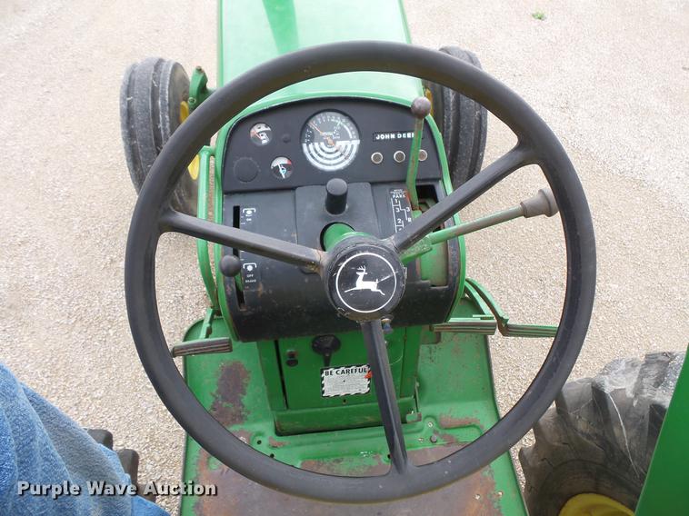 image for item DV9349 John Deere 4000 tractor