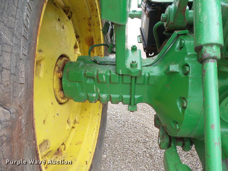 image for item DV9349 John Deere 4000 tractor
