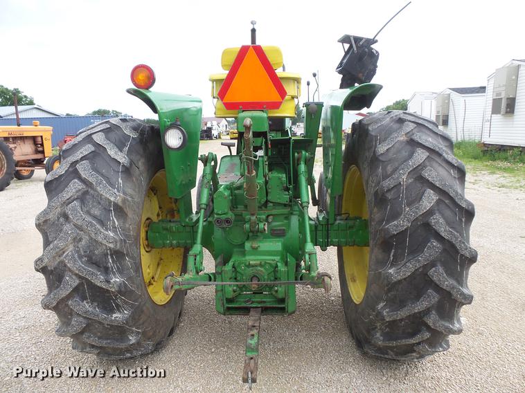 image for item DV9349 John Deere 4000 tractor