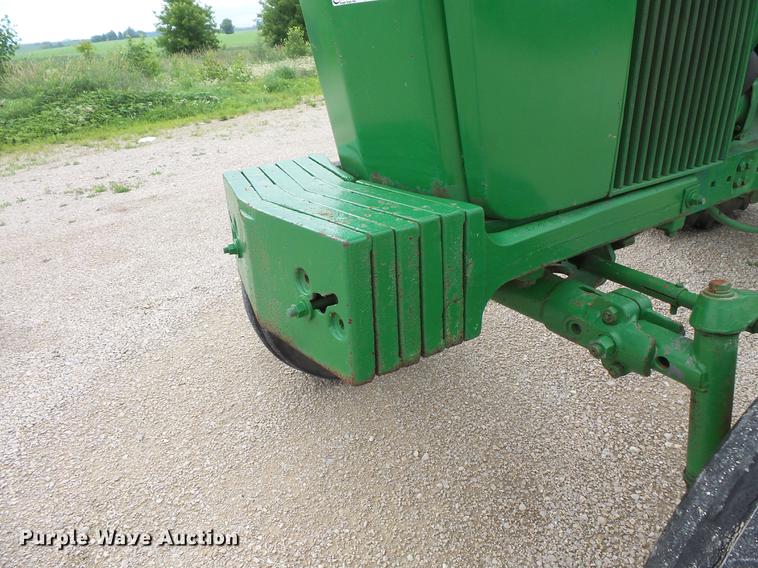 image for item DV9349 John Deere 4000 tractor