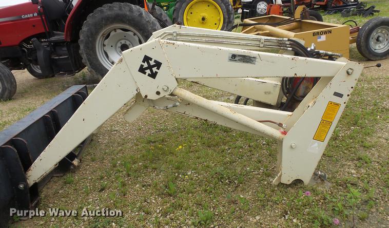 image for item DV9352 AGCO 2 loader