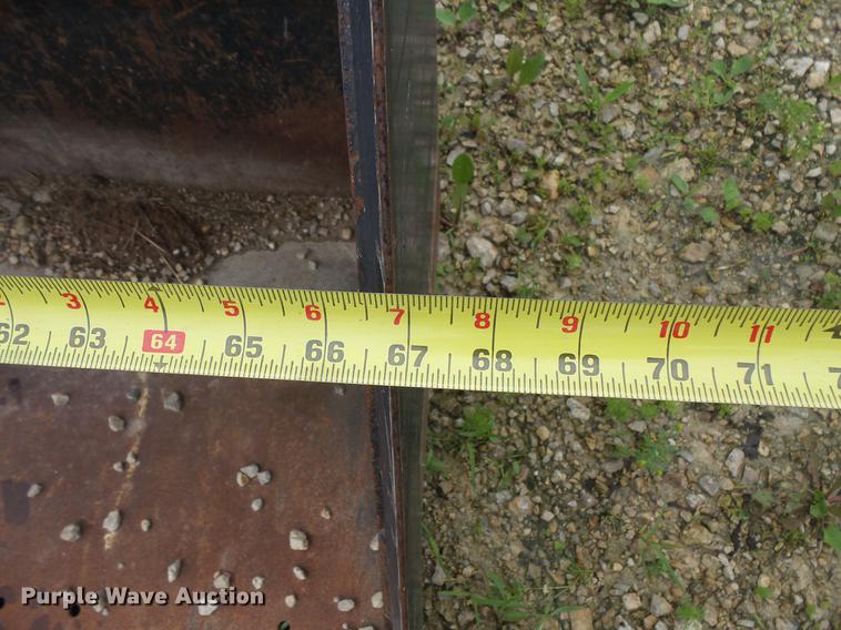 image for item DV9352 AGCO 2 loader