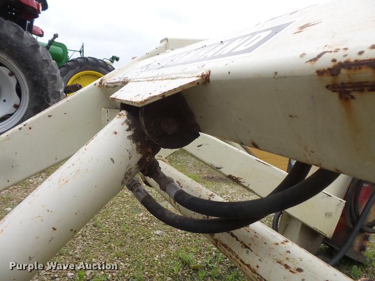 image for item DV9352 AGCO 2 loader