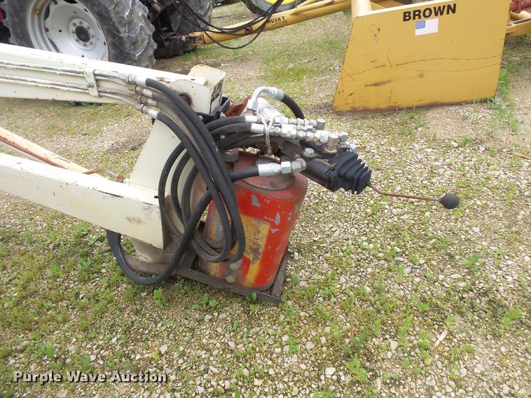 image for item DV9352 AGCO 2 loader