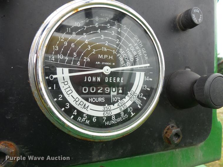 image for item DV9363 John Deere 620 tractor