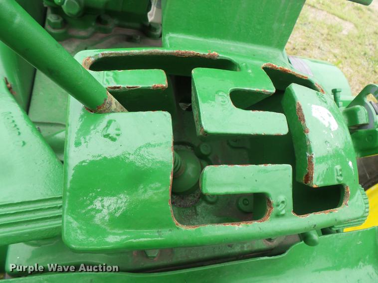 image for item DV9363 John Deere 620 tractor