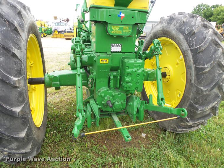 image for item DV9363 John Deere 620 tractor
