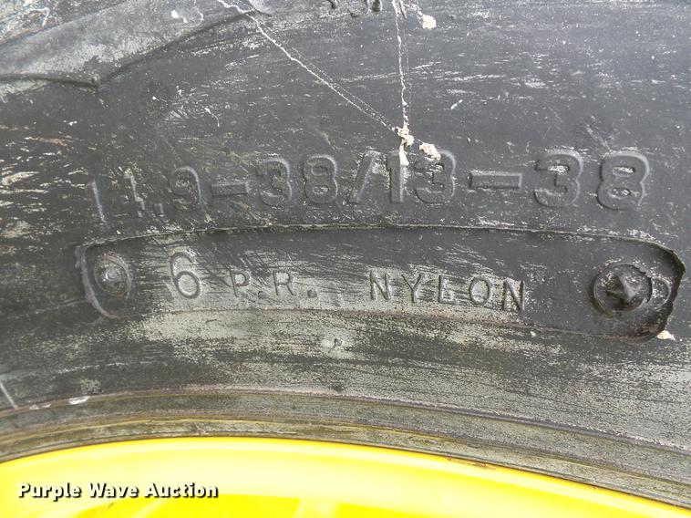 image for item DV9363 John Deere 620 tractor