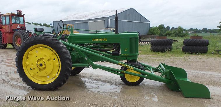 image for item DV9366 John Deere 50 tractor