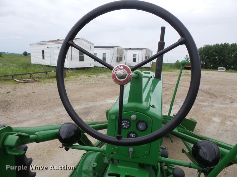 image for item DV9366 John Deere 50 tractor