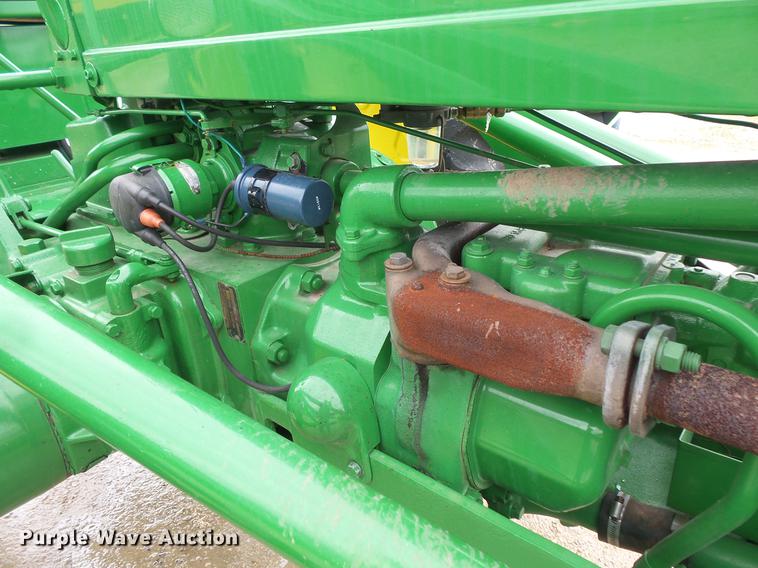 image for item DV9366 John Deere 50 tractor