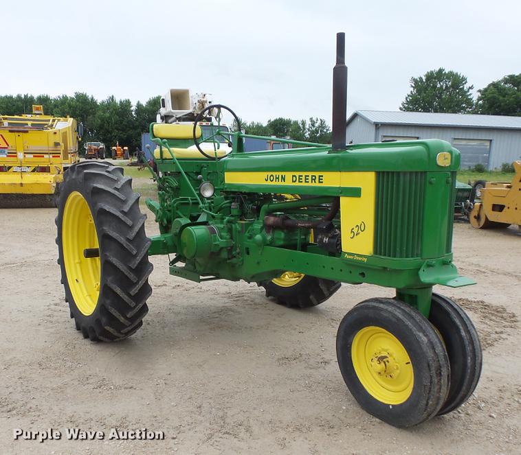 image for item DV9372 John Deere 520 tractor