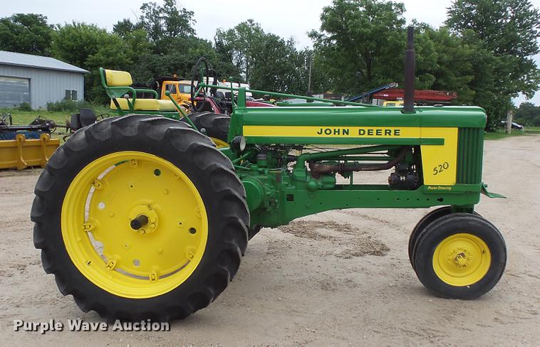 image for item DV9372 John Deere 520 tractor