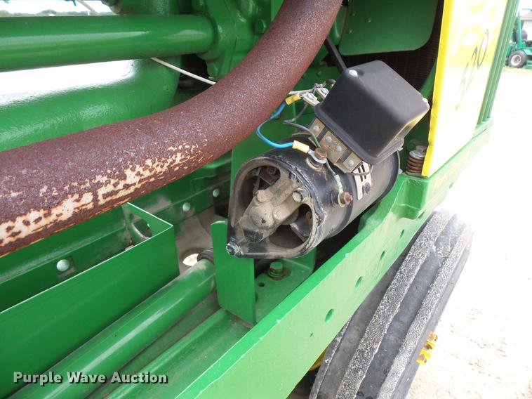 image for item DV9372 John Deere 520 tractor