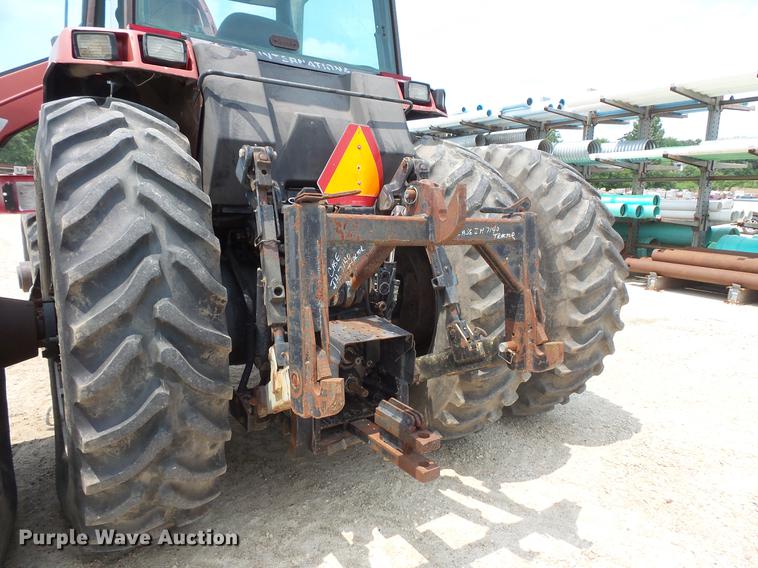 image for item DV9389 International 7140 MFWD tractor