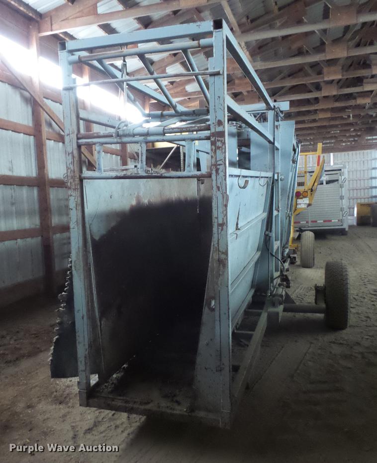 image for item DV9423 Silencer squeeze chute