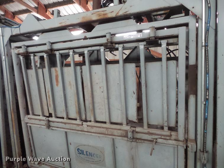 image for item DV9423 Silencer squeeze chute