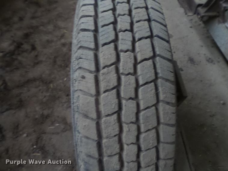 image for item DV9423 Silencer squeeze chute