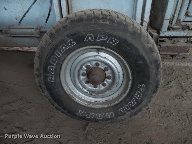 image for item DV9423 Silencer squeeze chute