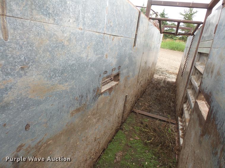 image for item DV9424 Shop built alleyway