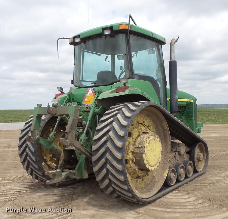 image for item DV9428 John Deere 8400T tractor