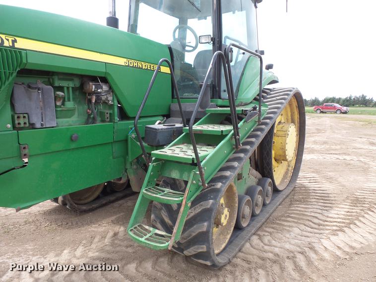 image for item DV9428 John Deere 8400T tractor