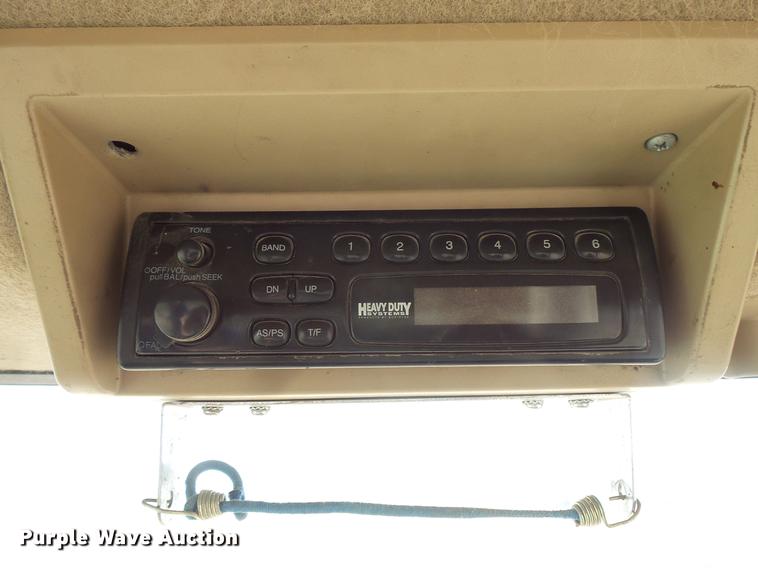 image for item DV9428 John Deere 8400T tractor