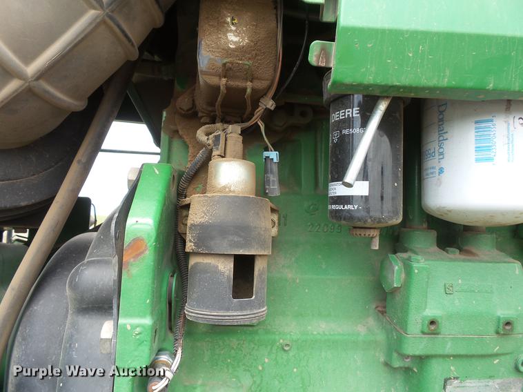 image for item DV9428 John Deere 8400T tractor