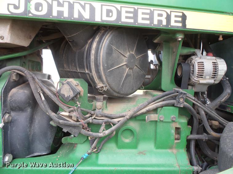 image for item DV9428 John Deere 8400T tractor