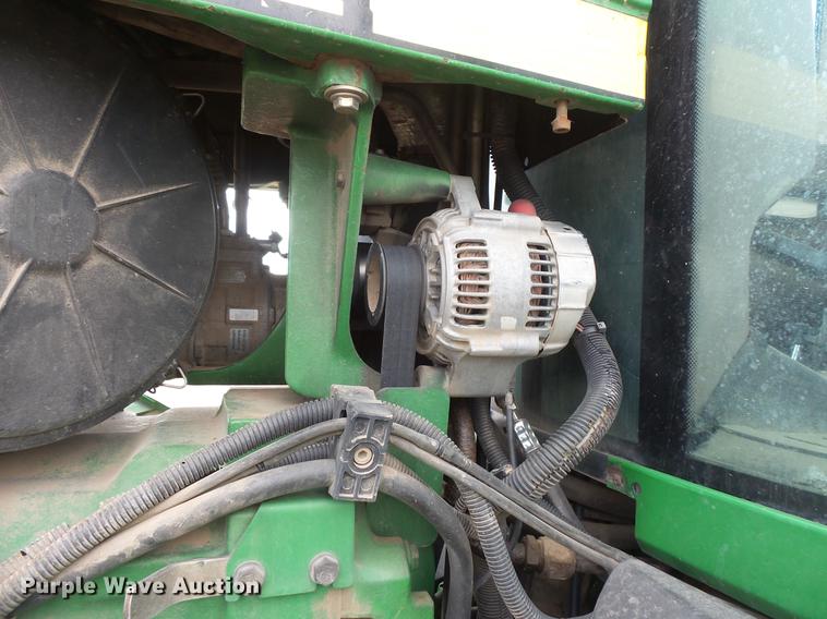 image for item DV9428 John Deere 8400T tractor