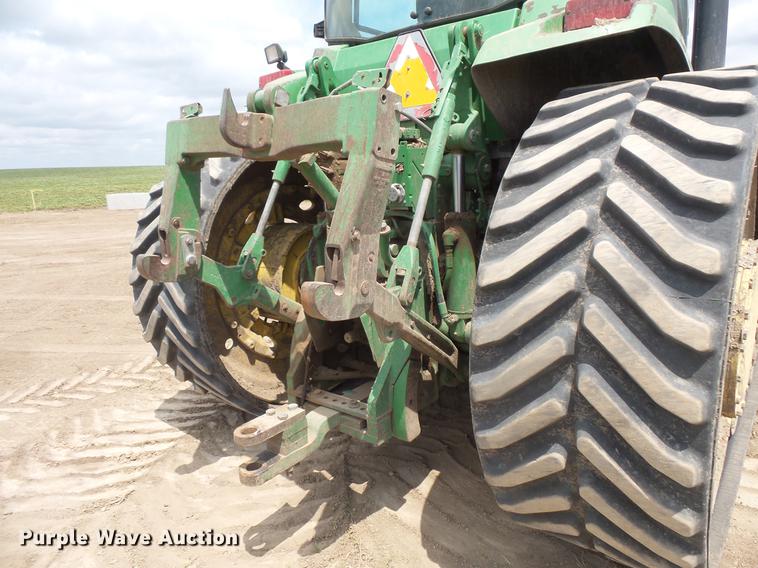 image for item DV9428 John Deere 8400T tractor