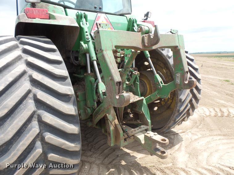 image for item DV9428 John Deere 8400T tractor