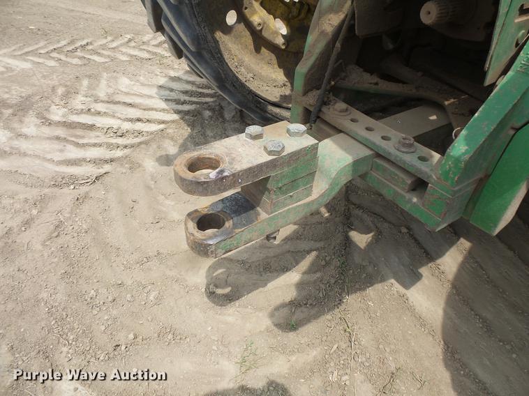 image for item DV9428 John Deere 8400T tractor