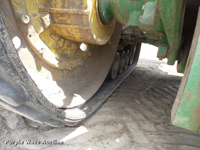 image for item DV9428 John Deere 8400T tractor