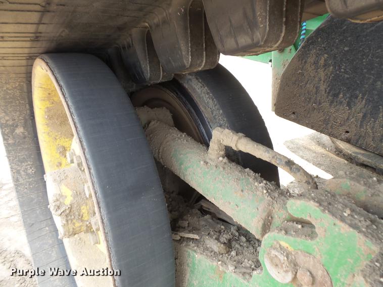 image for item DV9428 John Deere 8400T tractor