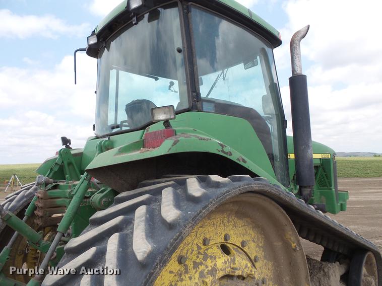image for item DV9428 John Deere 8400T tractor