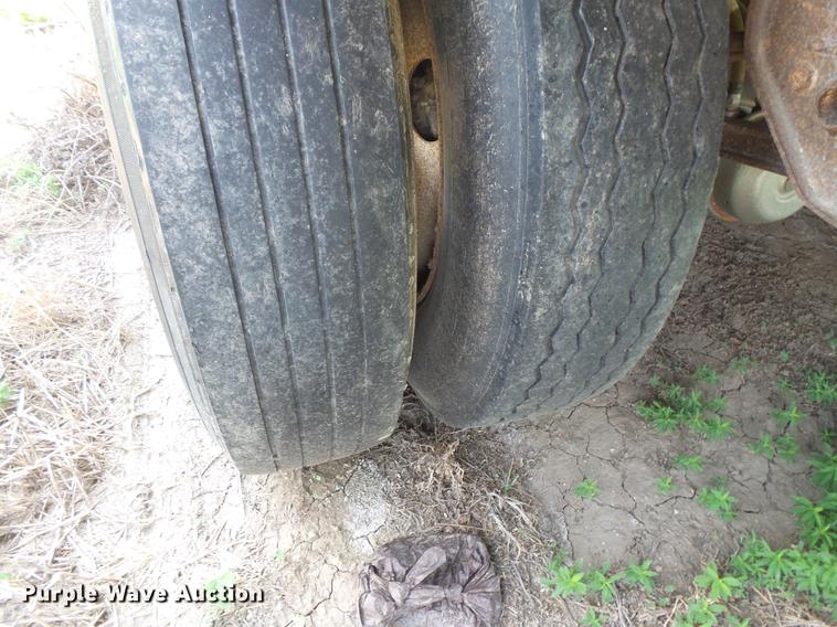 image for item DV9434 1996 Timpte double hopper bottom grain trailer