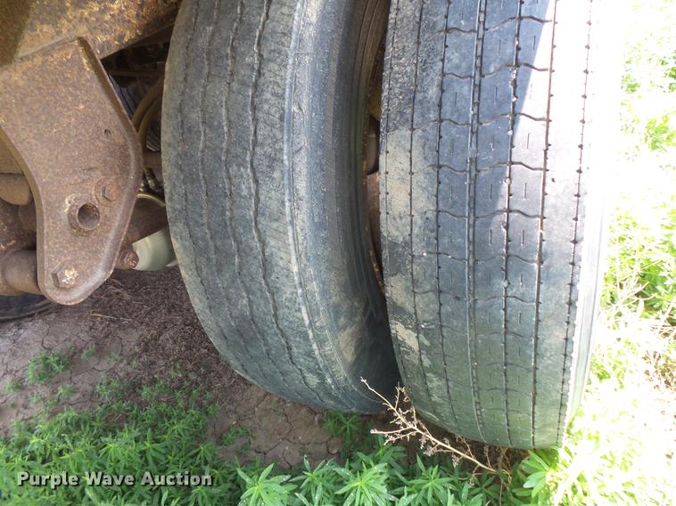 image for item DV9434 1996 Timpte double hopper bottom grain trailer