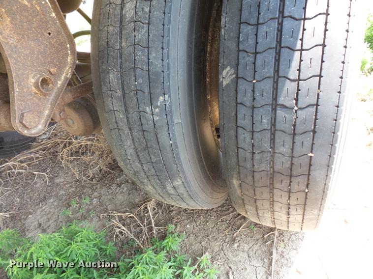 image for item DV9435 1996 Timpte single hopper grain trailer