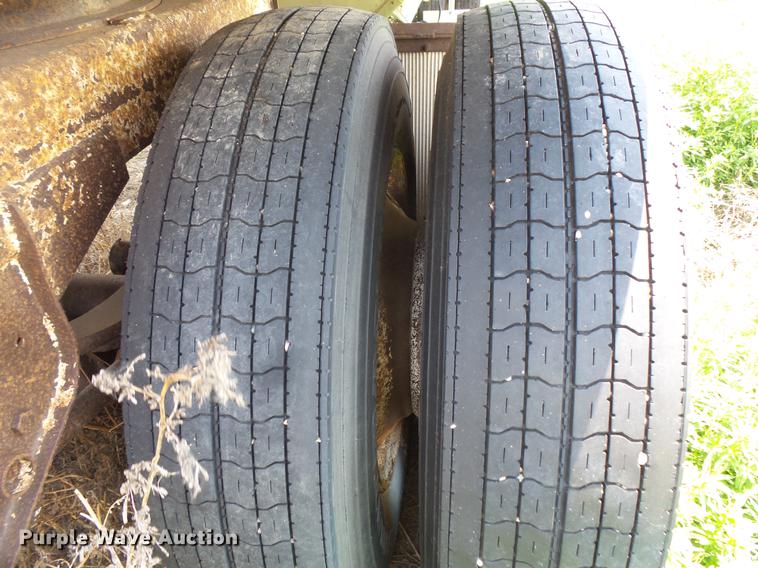 image for item DV9435 1996 Timpte single hopper grain trailer