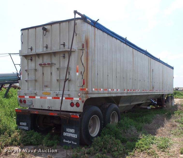 image for item DV9437 1984 J&L Tank Inc. JLST double hopper bottom wet/dry grain trailer