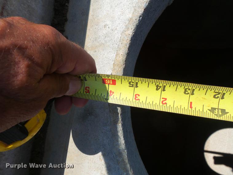 image for item DV9437 1984 J&L Tank Inc. JLST double hopper bottom wet/dry grain trailer